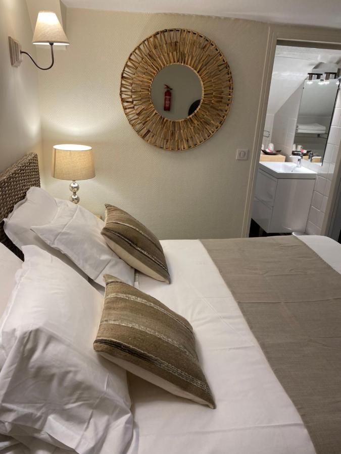 שנטילי Hotel L'Avenue מראה חיצוני תמונה