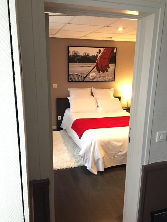 שנטילי Hotel L'Avenue מראה חיצוני תמונה
