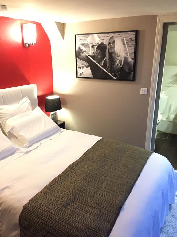 שנטילי Hotel L'Avenue מראה חיצוני תמונה