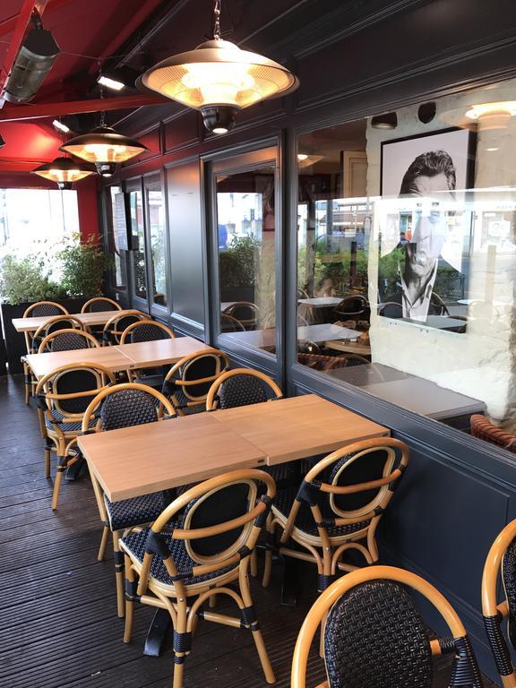 שנטילי Hotel L'Avenue מראה חיצוני תמונה
